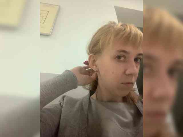 kiss_a webcam