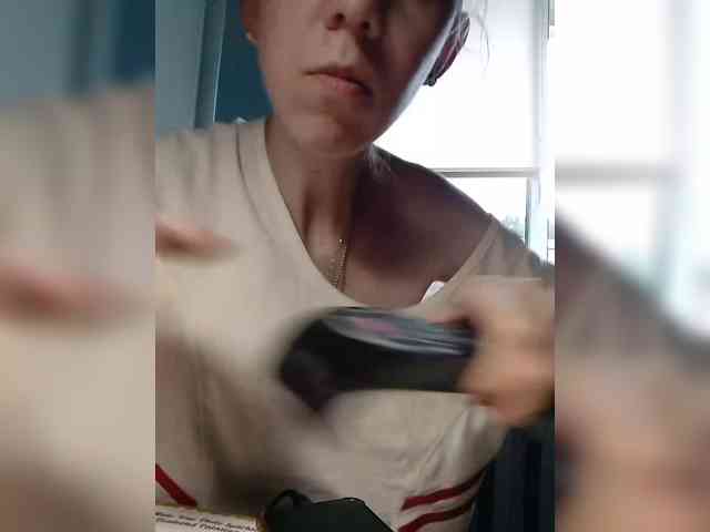 kiss_a webcam