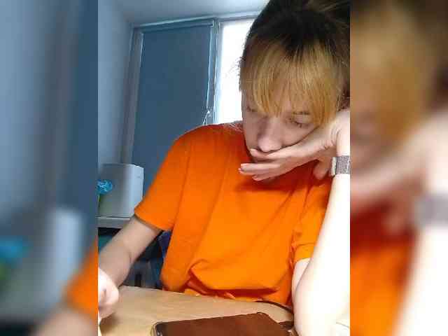 kiss_a webcam