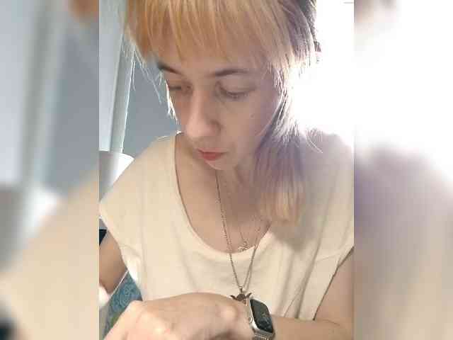kiss_a webcam