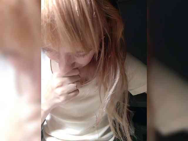 kiss_a webcam