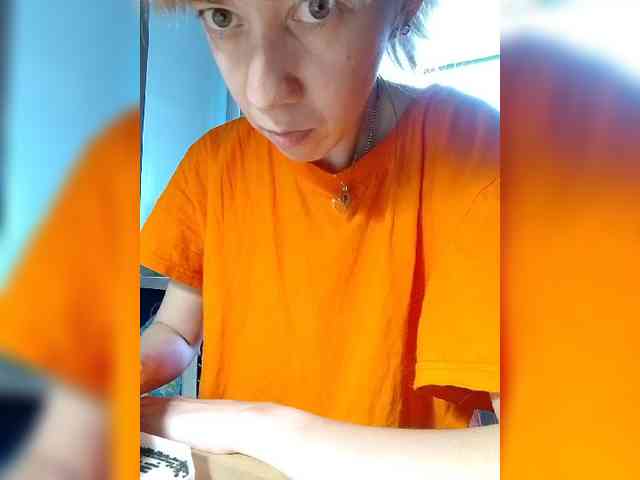 kiss_a webcam