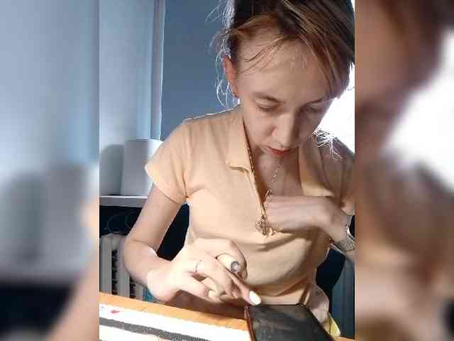 kiss_a webcam