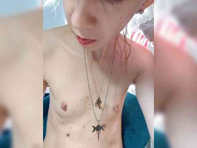 kiss_a webcam