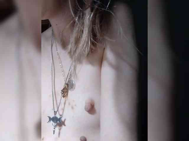 kiss_a webcam