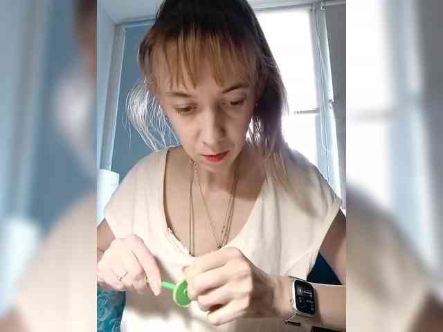 kiss_a webcam