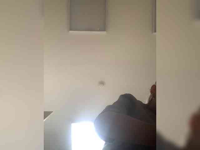 kiss_a webcam