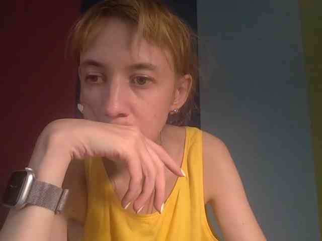 kiss_a webcam
