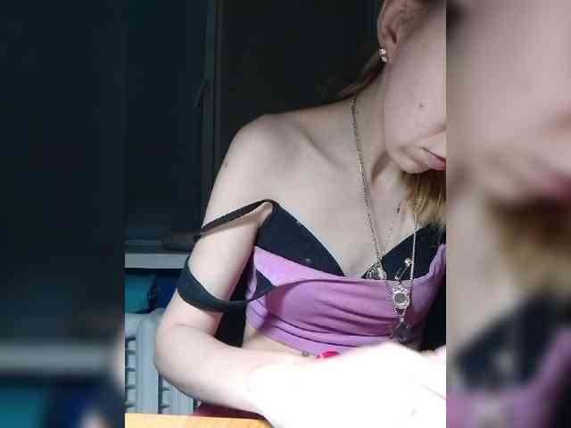 kiss_a webcam