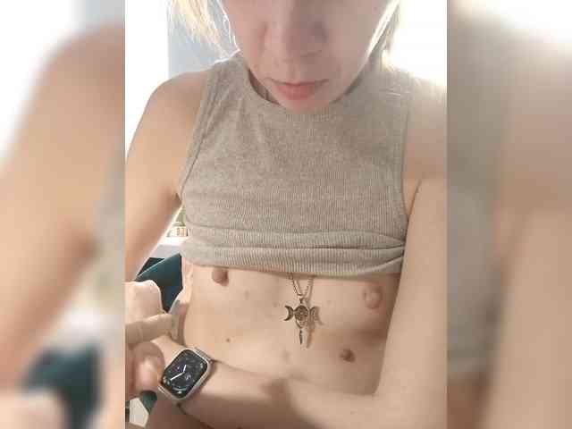 kiss_a webcam