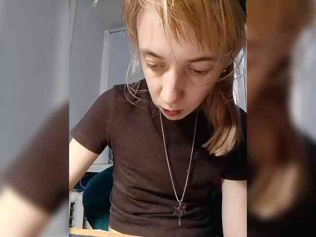 kiss_a webcam