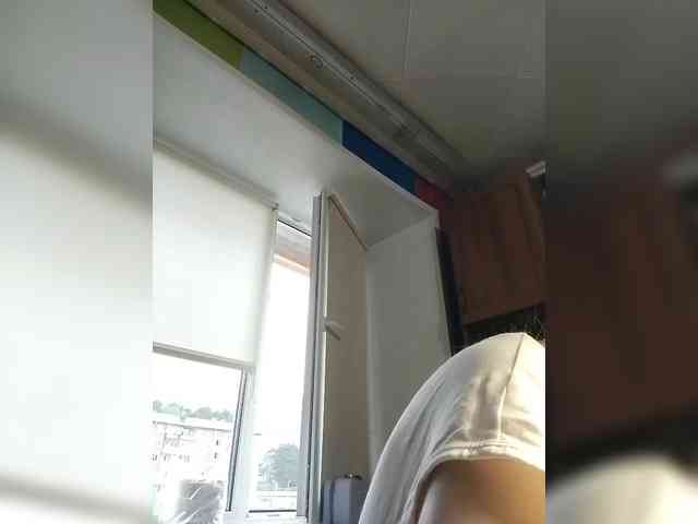 kiss_a webcam