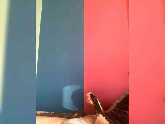 kiss_a webcam