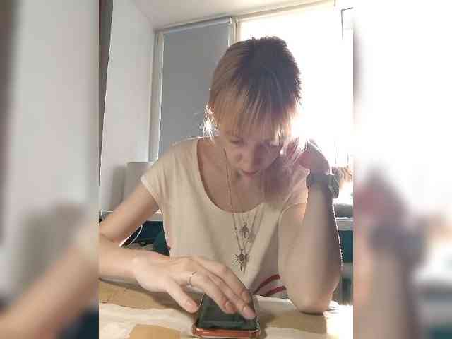 kiss_a webcam