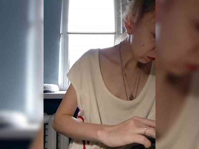 kiss_a webcam