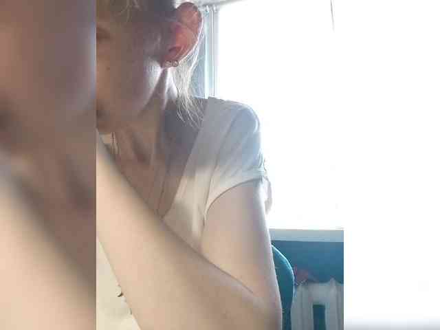 kiss_a webcam