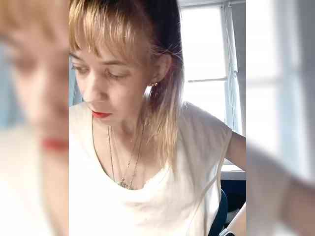 kiss_a webcam