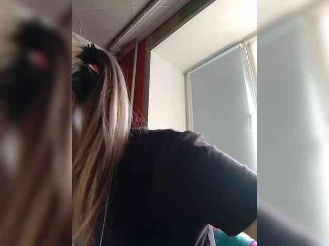 kiss_a webcam