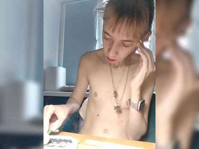 kiss_a webcam