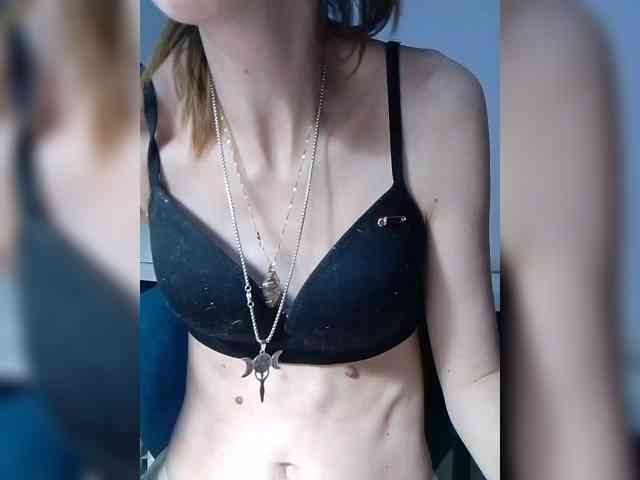 kiss_a webcam