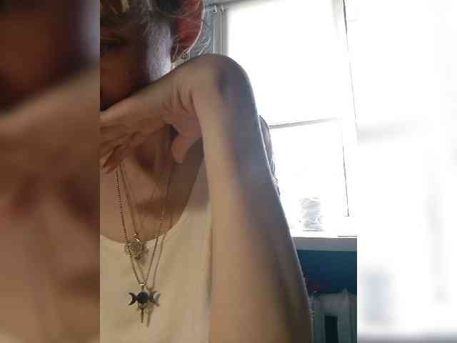 kiss_a webcam