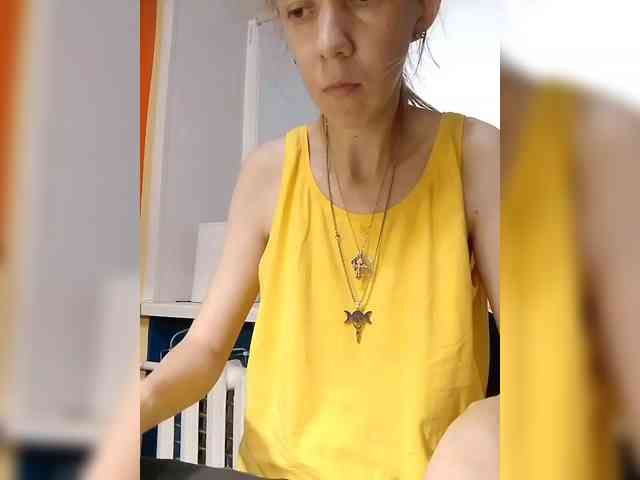 kiss_a webcam