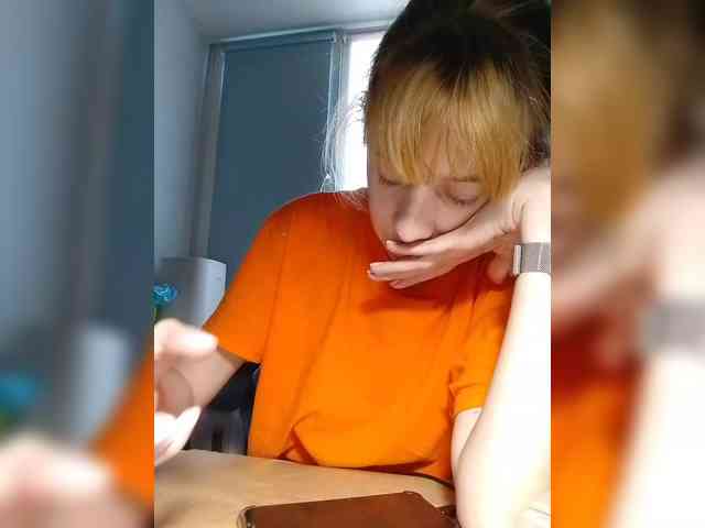 kiss_a webcam
