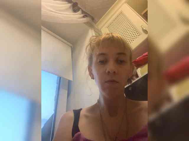 kiss_a webcam