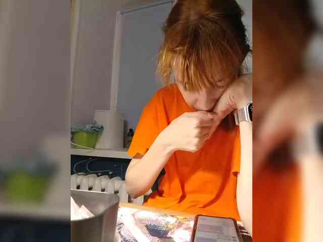 kiss_a webcam
