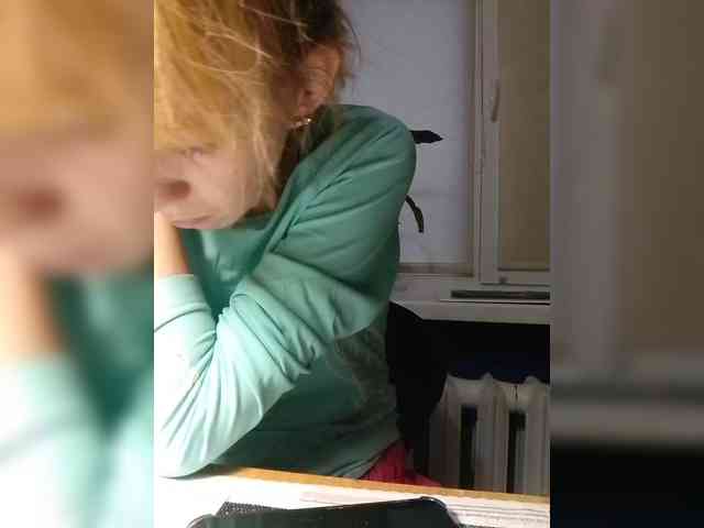 kiss_a webcam
