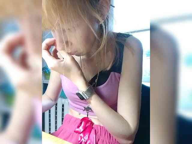 kiss_a webcam