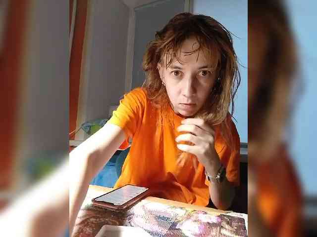 kiss_a webcam