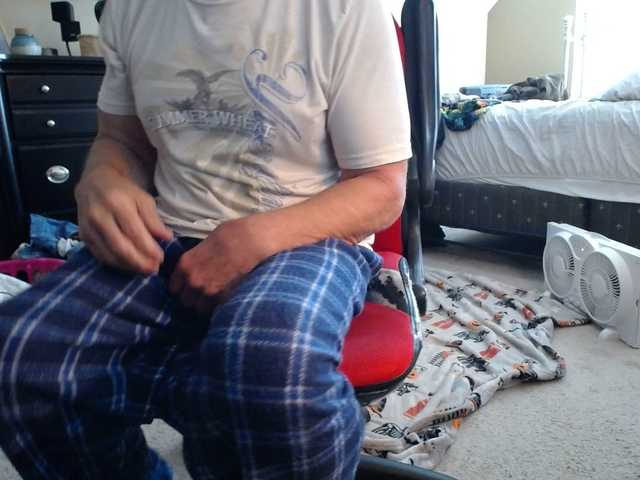 Submale4domme811