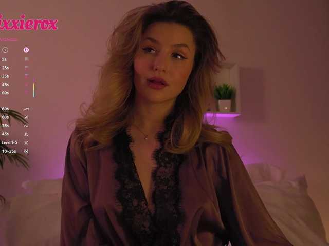 V1CTORYA's BongaCams show and profile