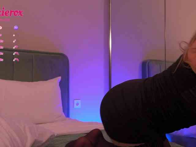 V1CTORYA Live Webcam on BongaCams