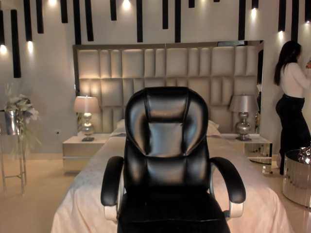 AbbyDalton live cam on BongaCams