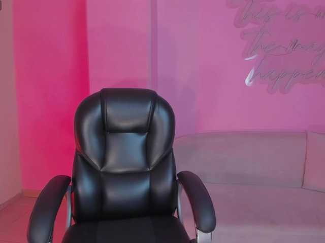 AbbyDalton live cam on BongaCams