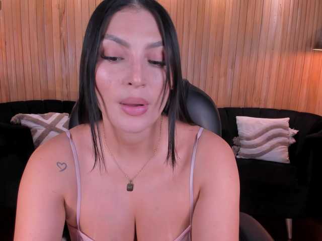 AbbyDalton live cam on BongaCams