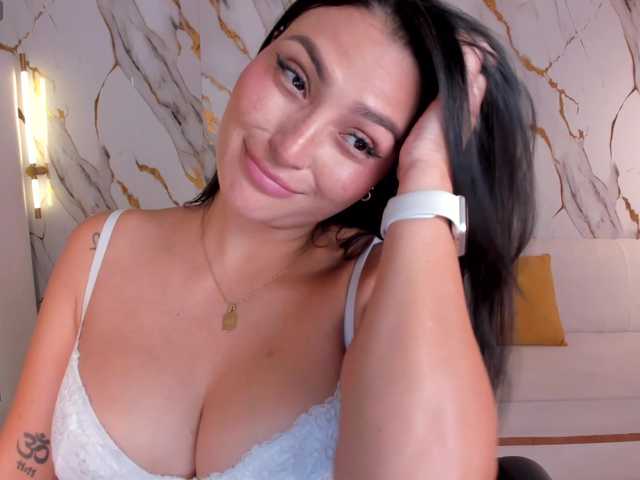 AbbyDalton live cam on BongaCams
