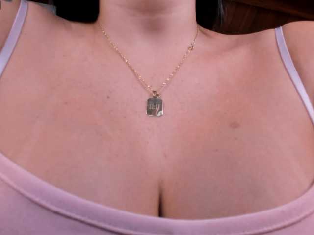 AbbyDalton live cam preview