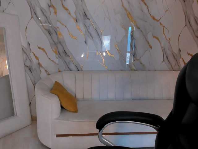 AbbyDalton live cam on BongaCams
