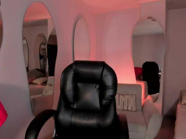 AbbyDalton live cam on BongaCams