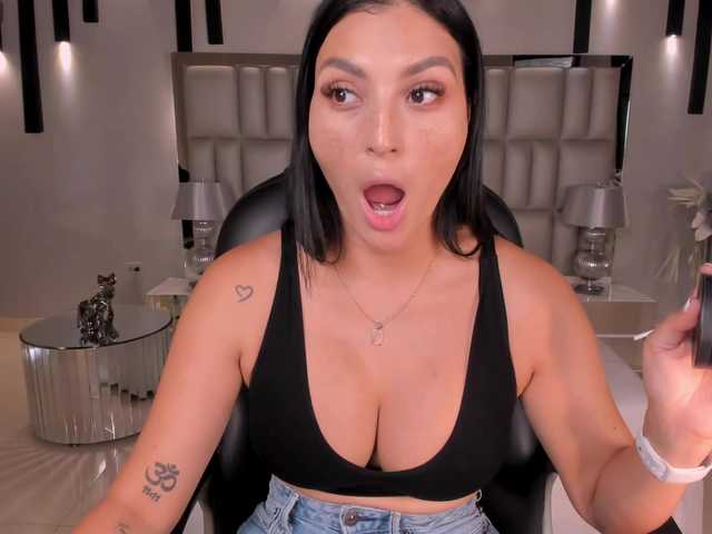 AbbyDalton live cam on BongaCams