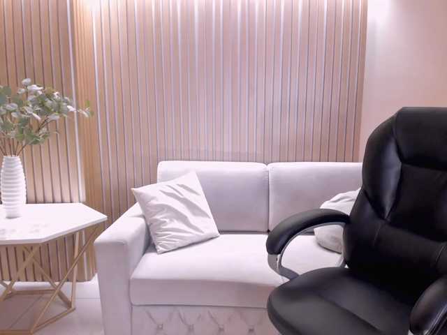 AbbyDalton live cam on BongaCams
