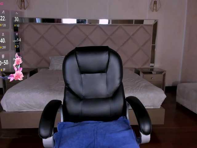 AbbyDalton live cam on BongaCams