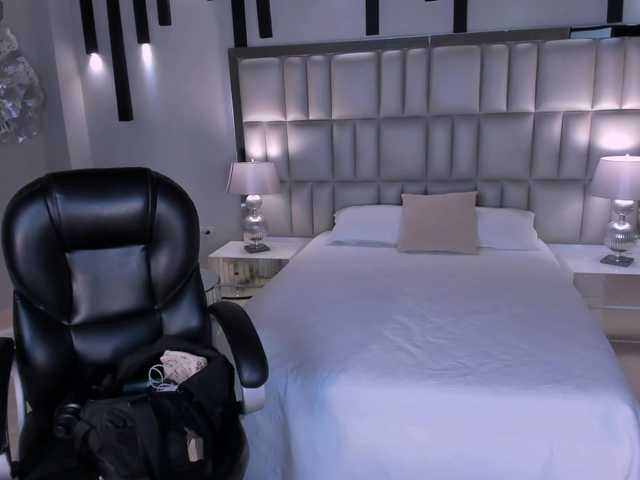 AbbyDalton live cam preview
