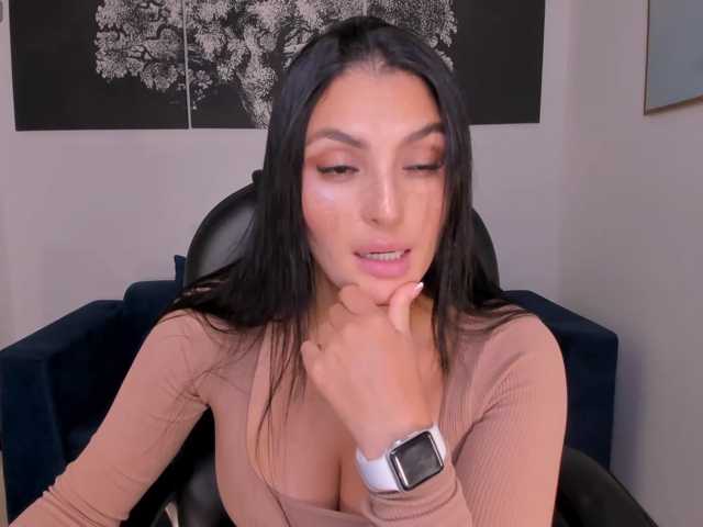 AbbyDalton, en directo ahora en BongaCams