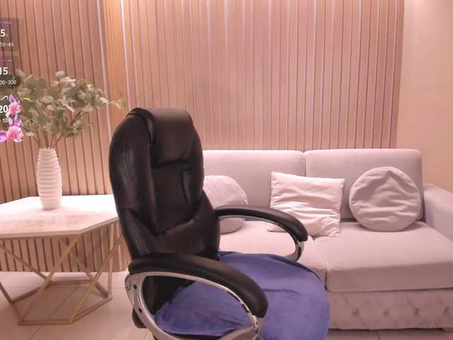AbbyDalton live cam on BongaCams