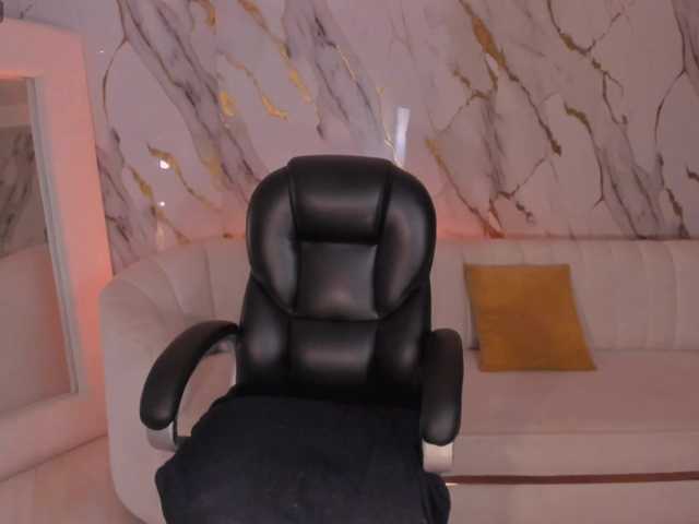 AbbyDalton live cam on BongaCams