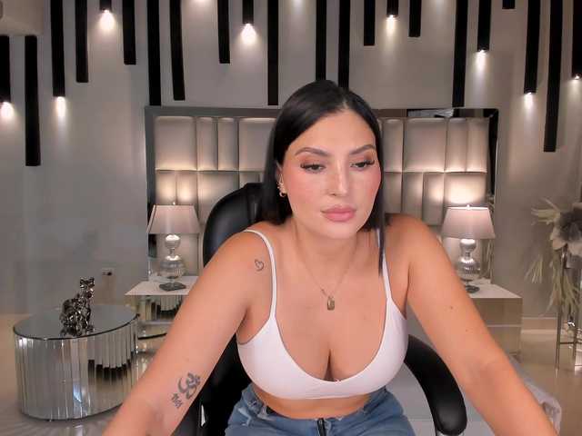 AbbyDalton live cam preview